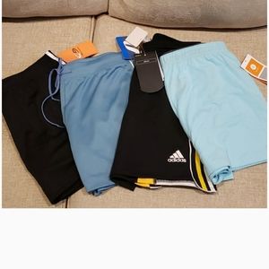 Workout shorts lot size S